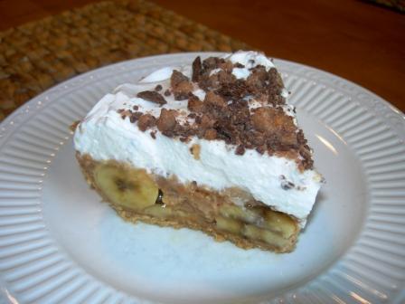 Banana heath bar pie 007