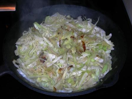 https://cottageatthecrossroads.com/wp-content/uploads/2011/03/braised-cabbage-009.jpg