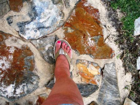 Stone walkway and rooster 064