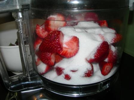 Strawberry cake 010