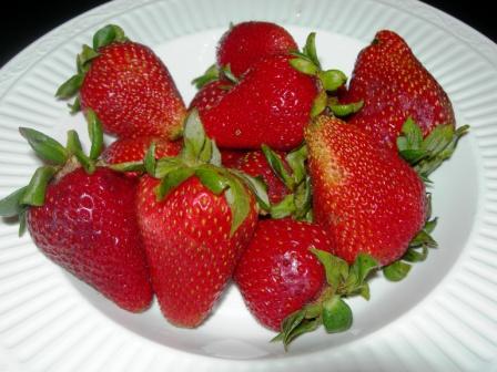 Strawberry cake 013