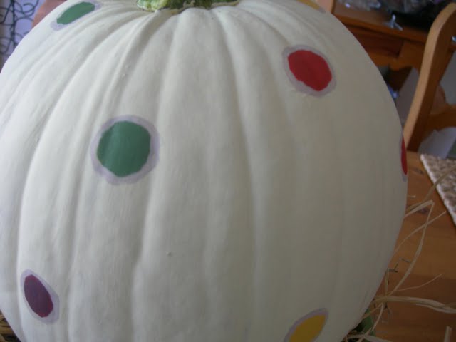 Painted pumpkin 014