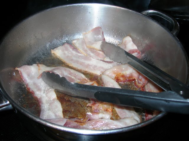  Bacon Up Bacon Grease Rendered Bacon Fat for Frying, Cooking,  Baking, 14 ounces : Grocery & Gourmet Food