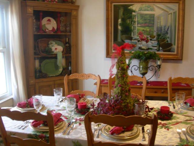 Christmas table and snowmen 010