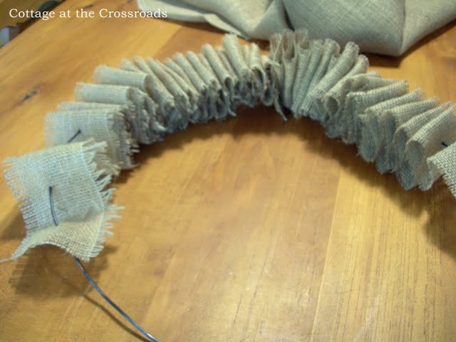 Burlap mantel garland 023