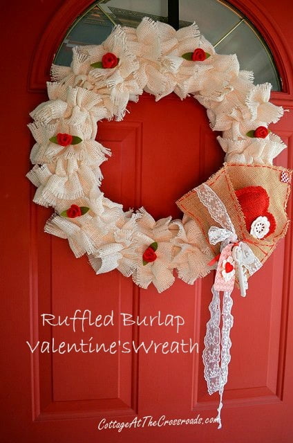 Burlap Valentine wreath, Valentine decor, Valentine decoration, Valentines  Wreaths for Front Door, Red valentine wreath