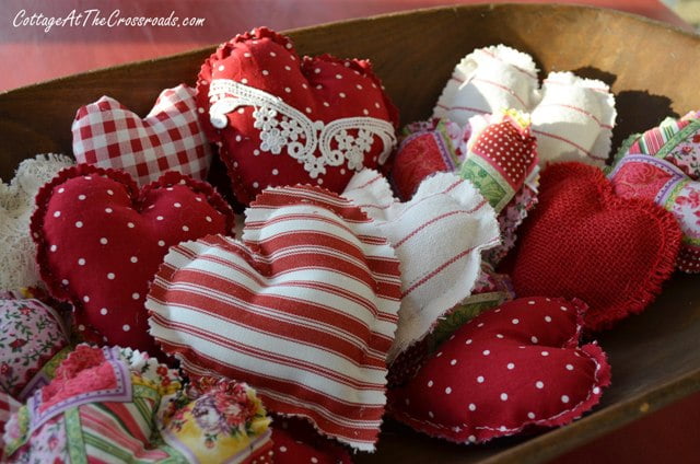 Easy to Make Fabric Hearts - Cottage at the Crossroads