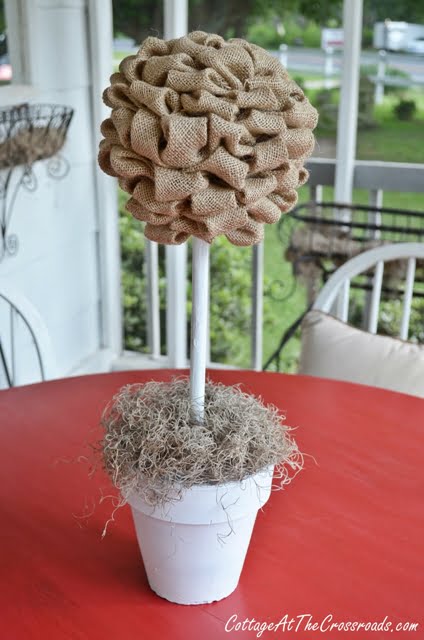 Burlap topiary