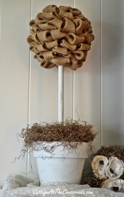 Burlap topiary