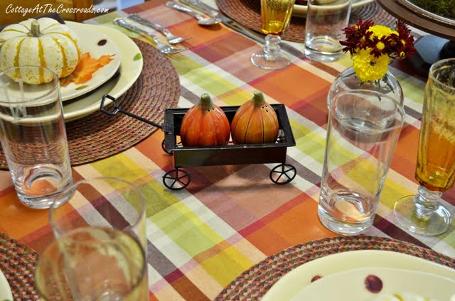 Fall tablescape-autumn welcome