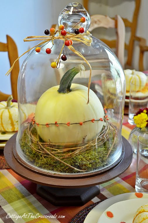 Fall tablescape-autumn welcome