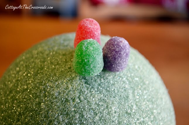 How to make a gumball topiary | cottage at the crossroads