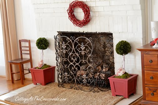 Valentine's day mantel | cottage at the crossroads