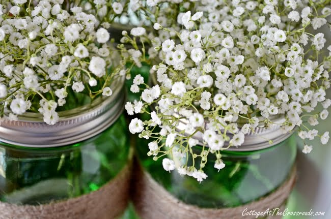 Easy spring centerpiece made with green ball jars | cottage at the crossroads