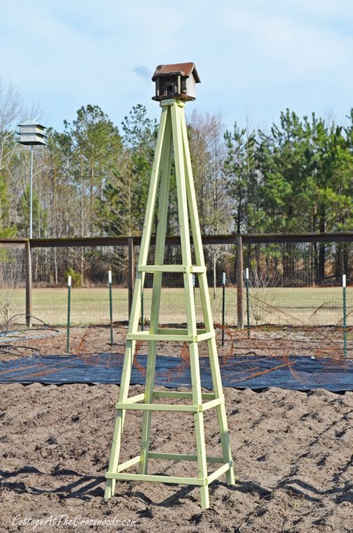 Diy wooden garden obelisk | cottage at the crossroads