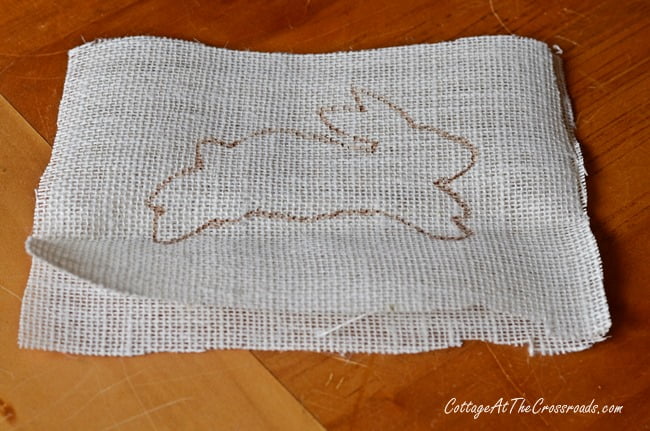 Easy-to-make white burlap bunnies | cottage at the crossroads