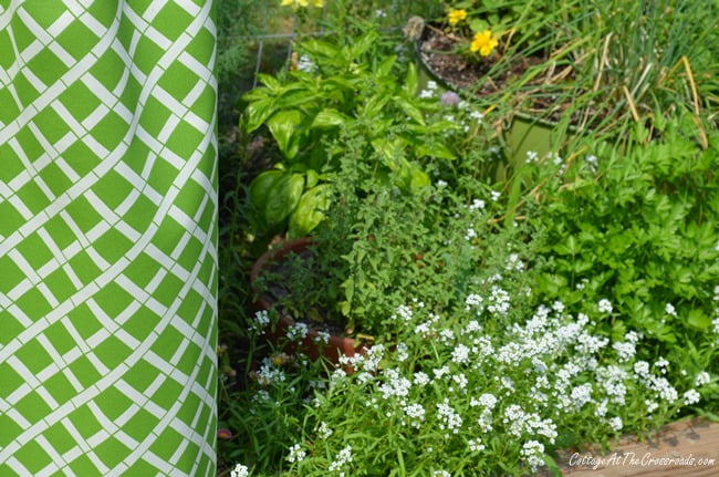 Outdoor potting bench skirt | cottage at the crossroads