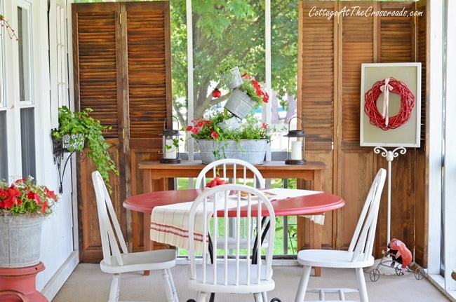 Summer porch | cottage at the crossroads