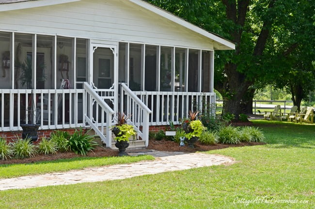 Summer porch | cottage at the crossroads