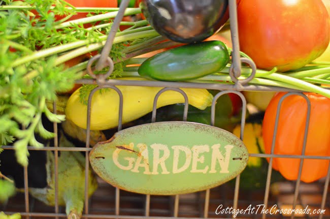 Vegetable centerpiece | cottage at the crossroads