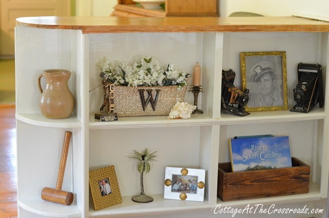 Wooden dividers | cottage at the crossroads