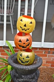 Topsy Turvy Jack-O'-Lanterns - Cottage at the Crossroads