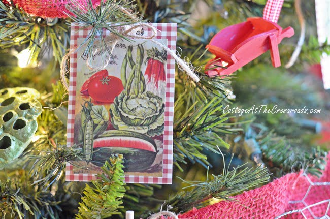 A gardener's christmas | cottage at the crossroads