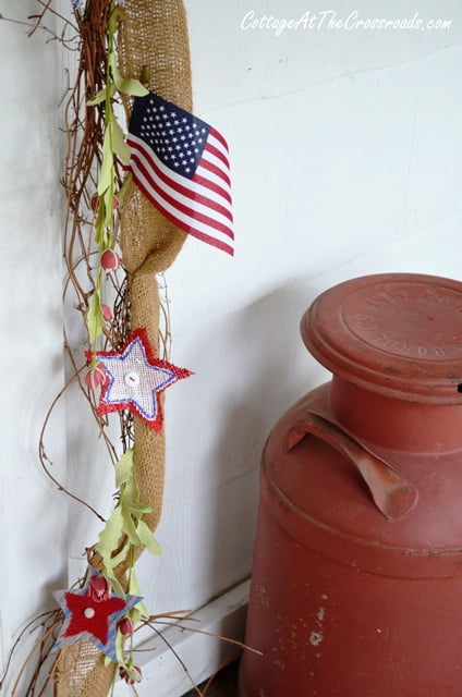 Fourth of july patriotic wreath and garland | cottage at the  crossroads