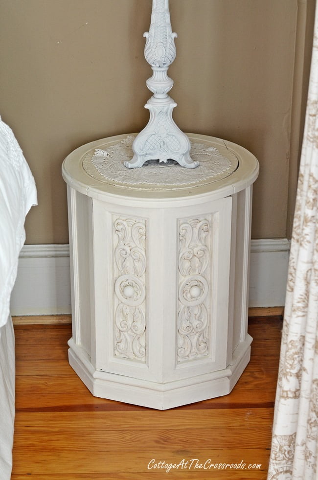 Chalky finish painted night stand | cottage at the crossroads