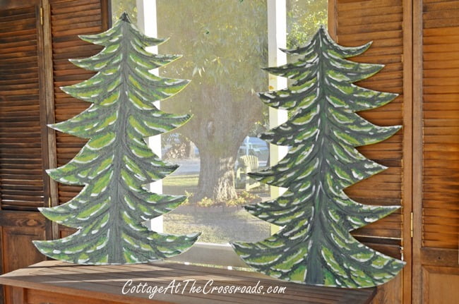 Diy wooden christmas trees by cottageatthecrossroads. Com