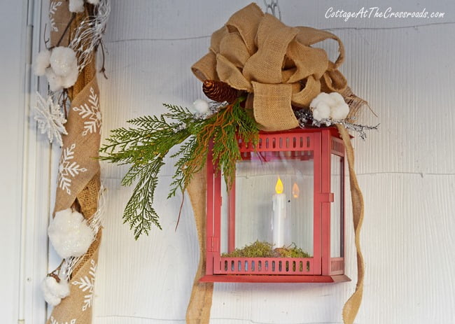 Christmas on the front porch | cottage at the crossroads