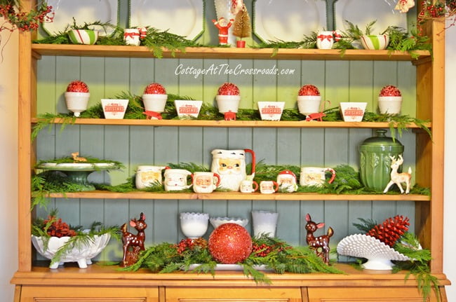 Christmas in the dining room | cottage at the crossroads