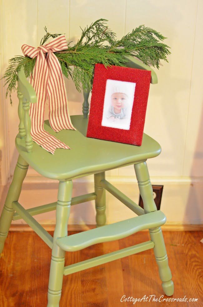 Gardening santa tablescape | cottage at the crossroads