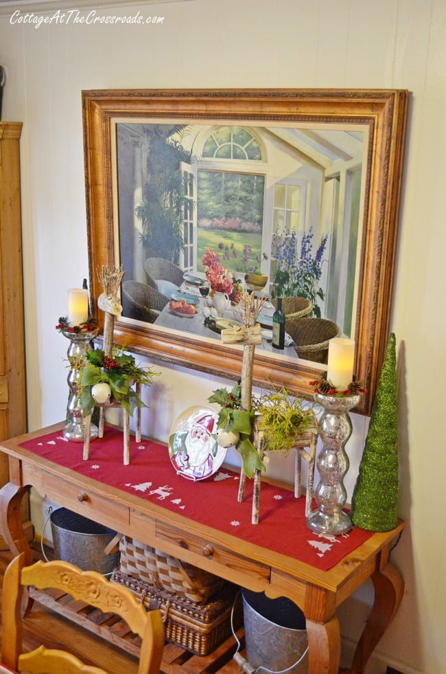 Christmas in the dining room | cottage at the crossroads