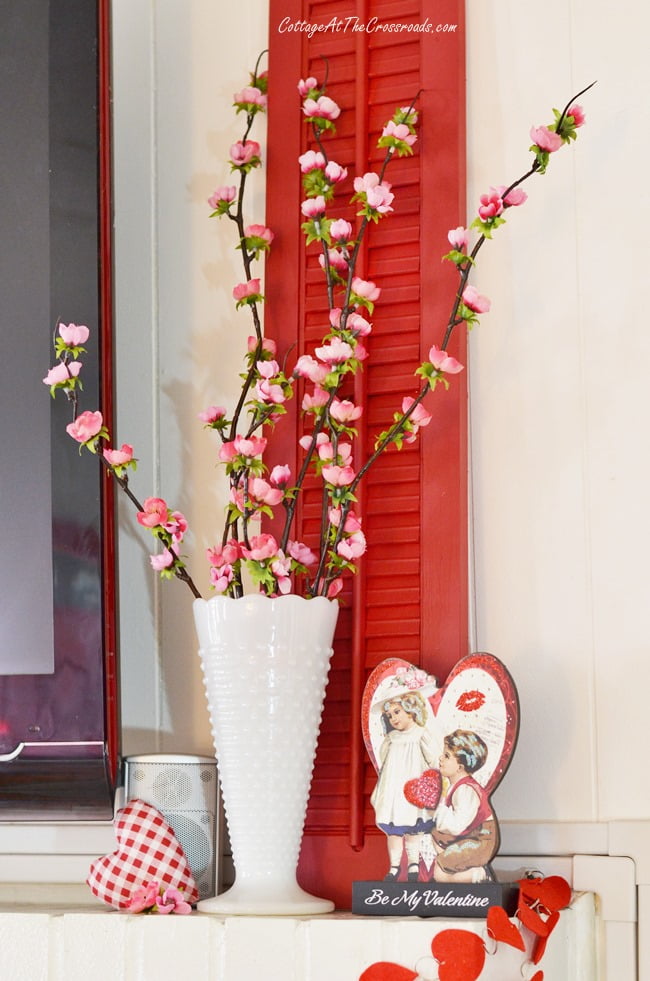 Valentine's day mantel | cottage at the crossroads