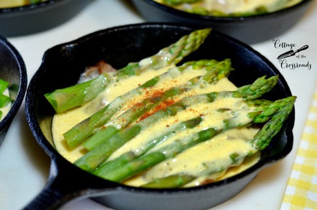 Open face asparagus sandwich | cottage at the crossroads