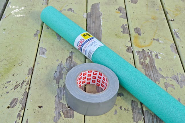 Pool noodle and duct tape used to make an oyster shell candle ring | cottage at the crossroads