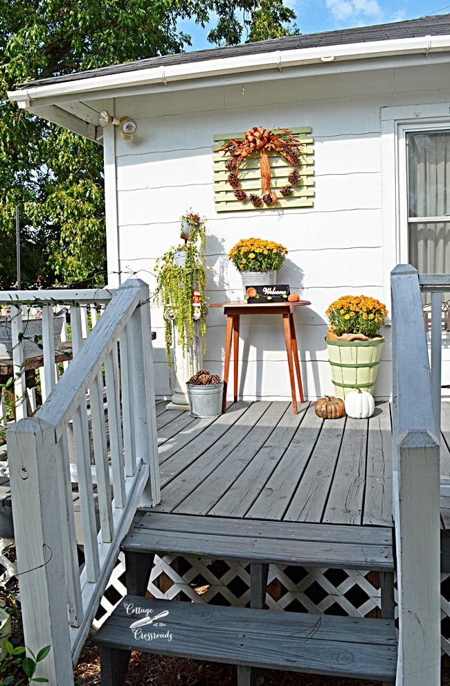 Fall decorations on the deck | cottage at the crossroads