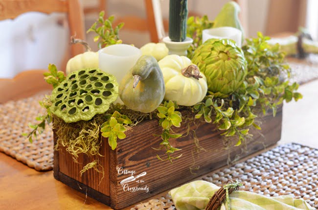 Fall table centerpiece | cottage at the crossroads