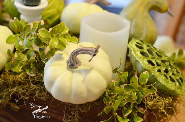 Fall table centerpiece | cottage at the crossroads