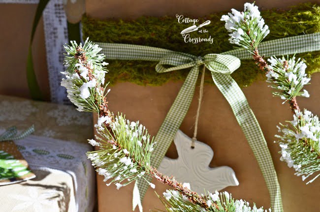 Pretty and easy gift wrap ideas |cottage at the crossroads