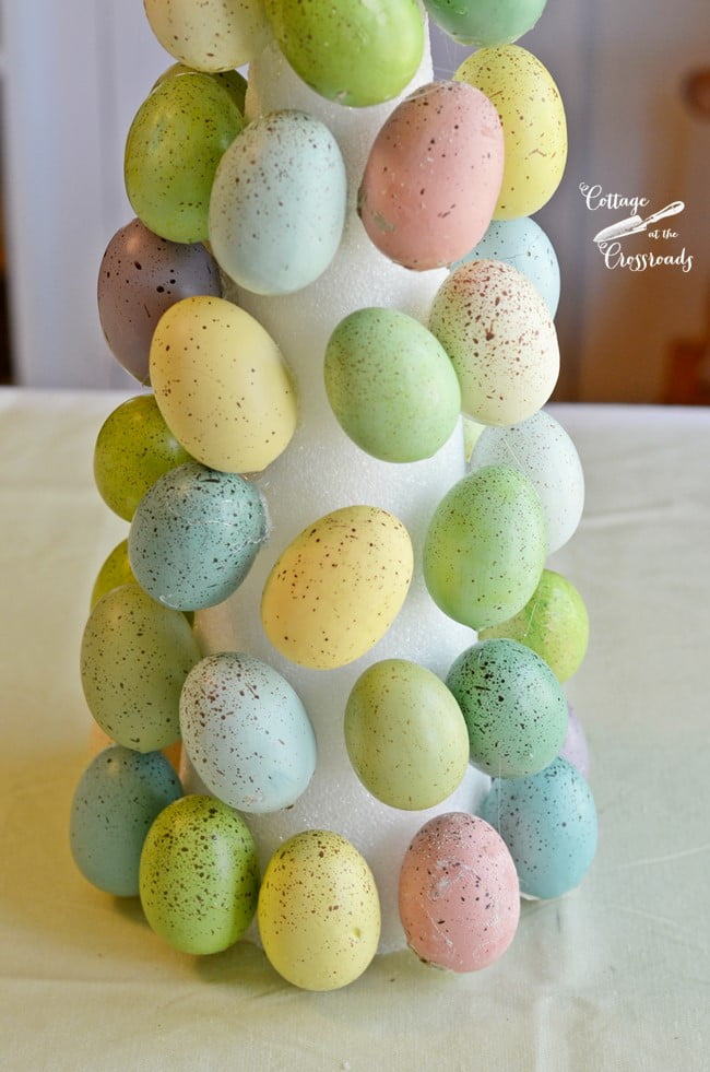 Easter egg topiary | cottage at the crossroads