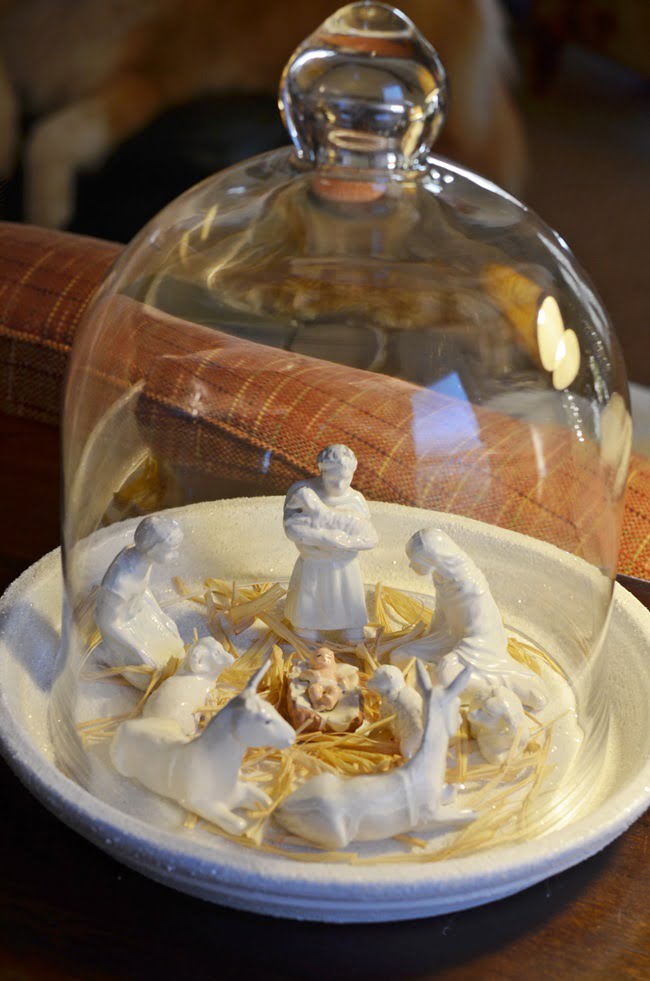 Nativity under a cloche | cottage at the crossroads