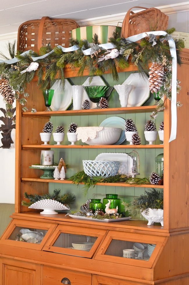 Pine cupboard | cottage at the crossroads