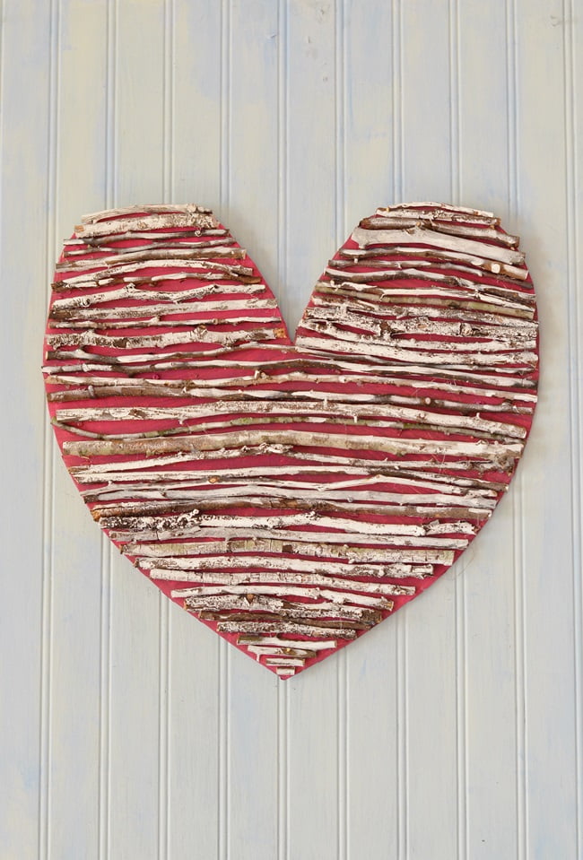 Rustic twig heart | cottage at the crossroads