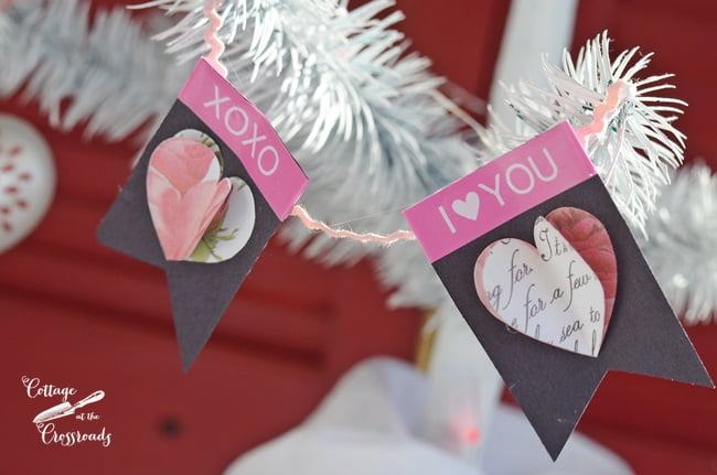 Valentine's day tree decorations