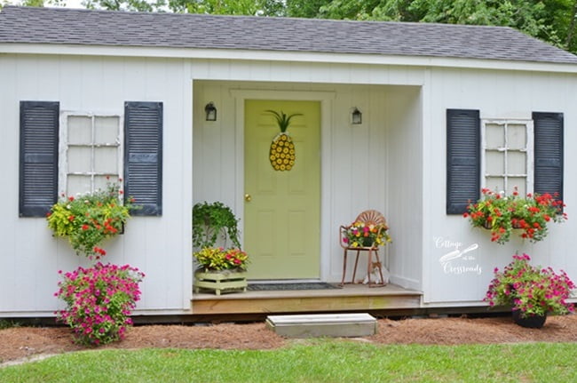 Painted pine cone pineapple wreath