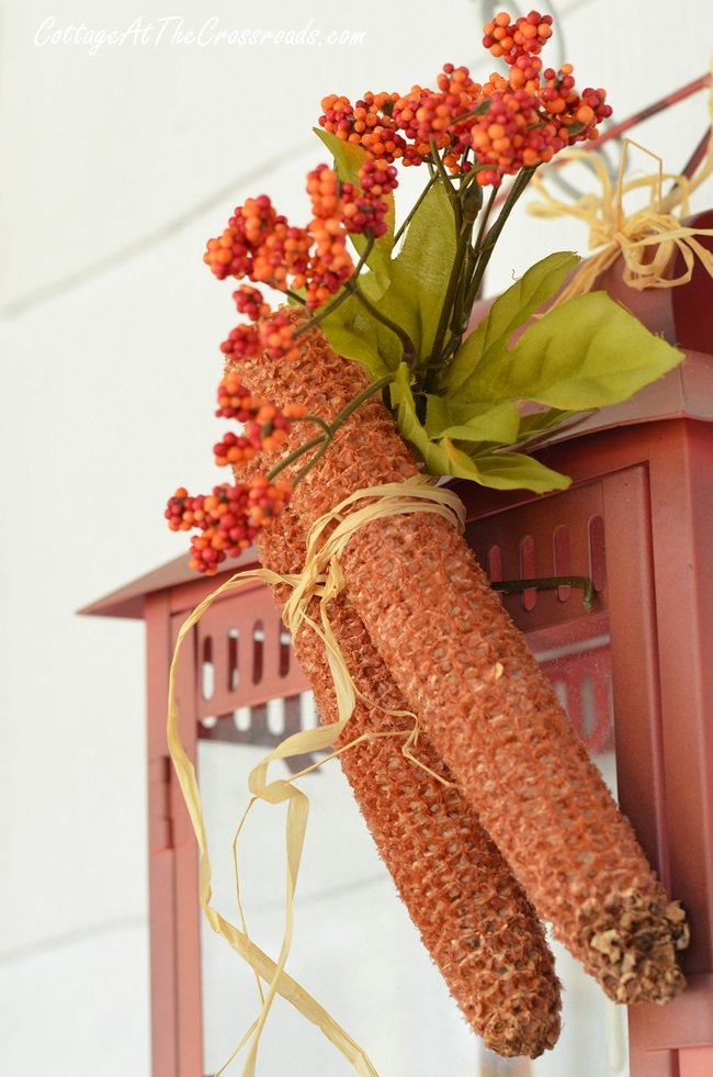 Lanterns with corncobs