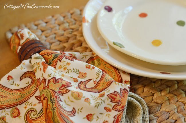 A traditional fall farmhouse tablescape using vietri dishware