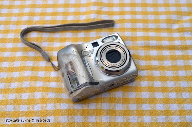 Old point and shoot camera